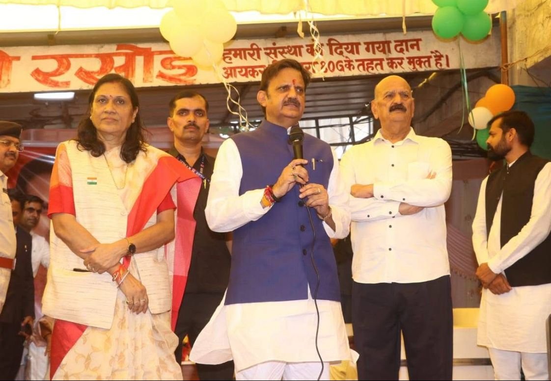स्वतंत्रता दिवस पर रचा गया रक्तदान का नया इतिहास 292 यूनिट रक्त संग्रह