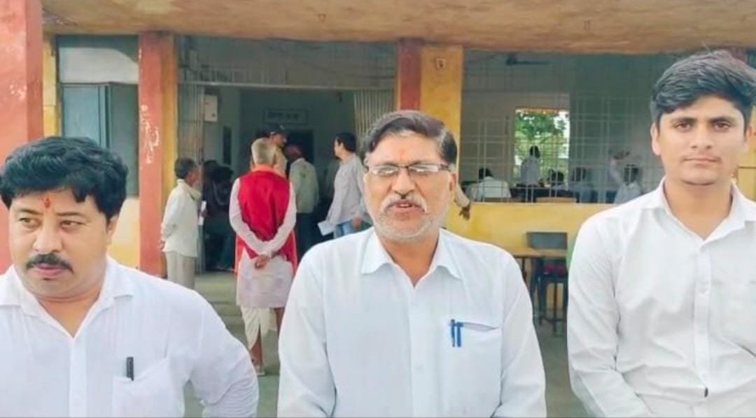 पार्षद, व्यापारी संघ, अधिवक्ता संघ और गणमान्य नागरिकों का एक स्वर,सिगुड़ी मोड़ पर बस स्टैंड बनाने का विरोध, कहा यात्रियों को होगी परेशानी