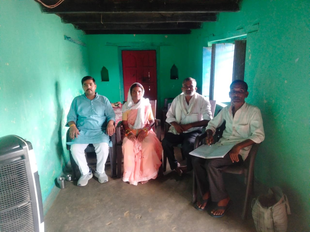 लघु वनोपज समिति की बैठक सम्पन्न,विकास कार्यों एवं जनहित मुद्दों पर हुई चर्चा