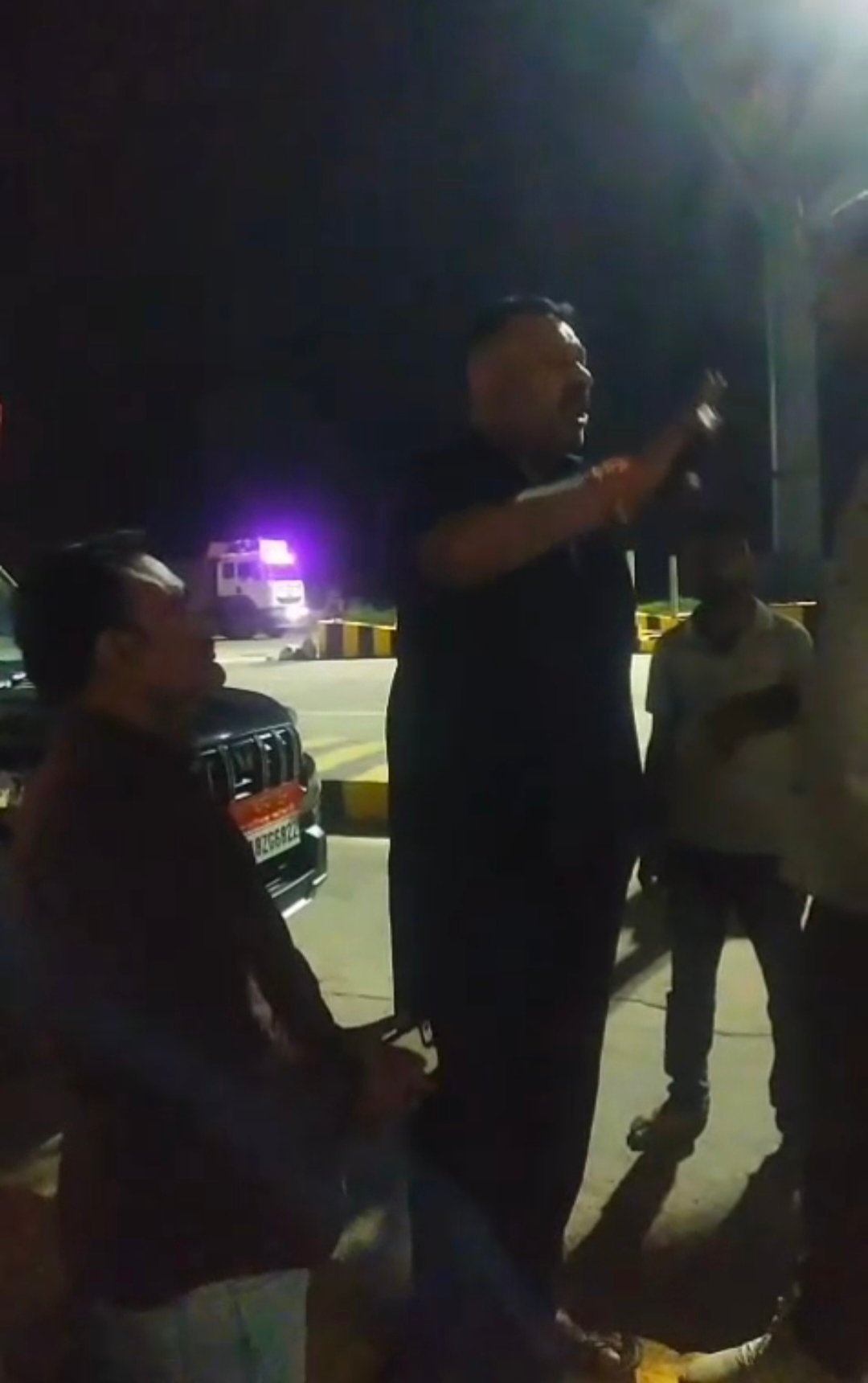  टोल प्लाजा पर हंगामा : नगर परिषद अध्यक्ष राजन गुप्ता पर गंभीर आरोप, थाने में लिखित शिकायत