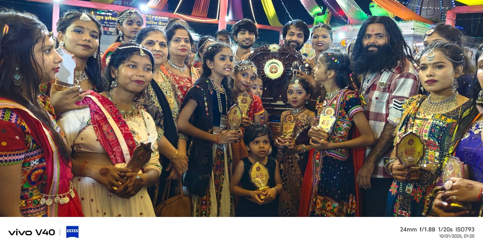 बारिश में भी थिरका अमलाई, गरबा-डांडिया महोत्सव ने रचा नया इतिहास