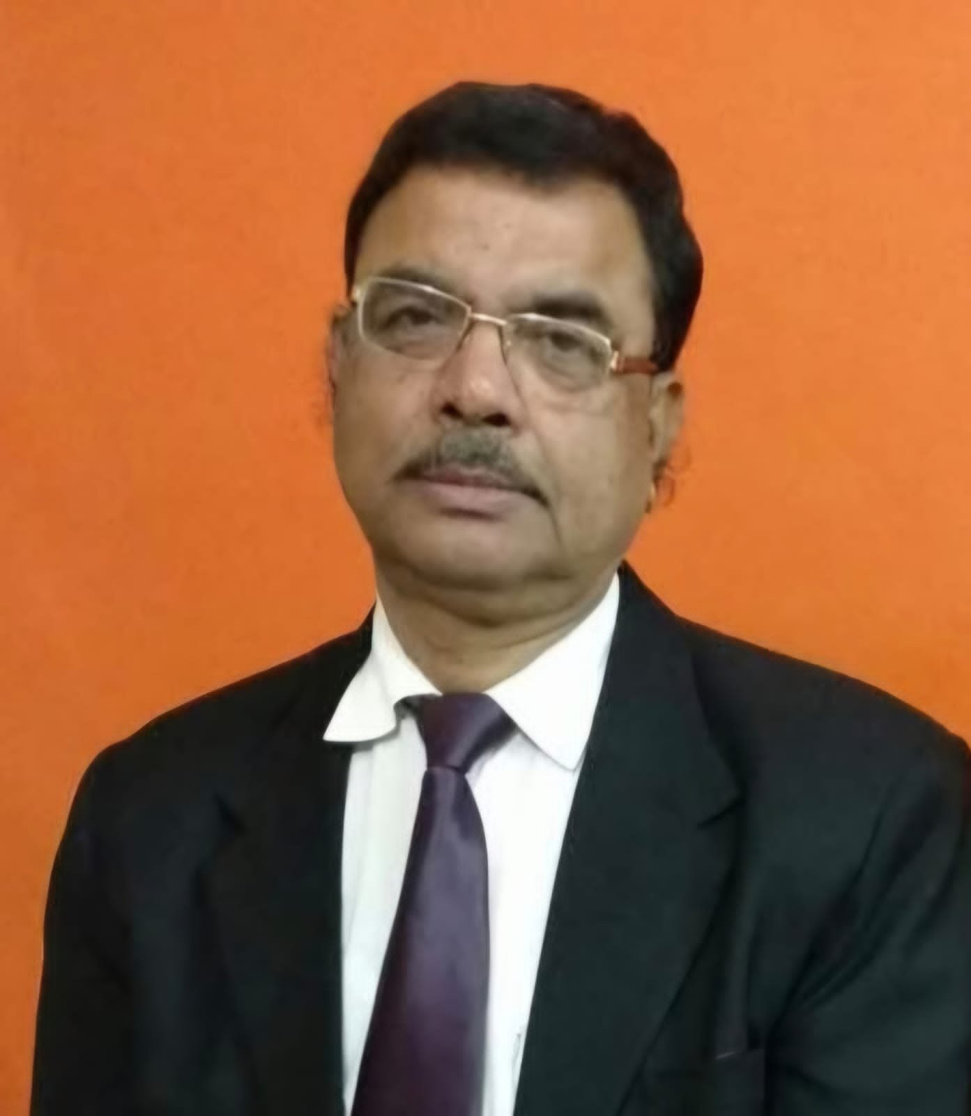 बीमारी ने तोड़ा हौसला , पाल स्वीट्स संचालक ने की आत्महत्या, छोड़ा  सुसाइड नोट