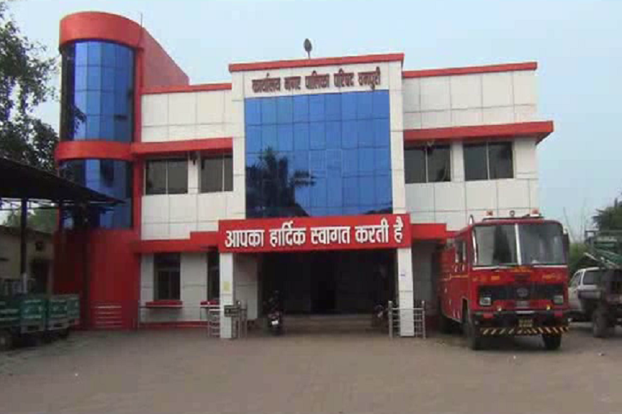 तीन नगरपालिकाओं में दोहराया गया भ्रष्टाचार का पैटर्न!धनपुरी में फिर विवादों में सीएमओ पूजा बुनकर, ईओडब्ल्यू जांच की उठी मांग