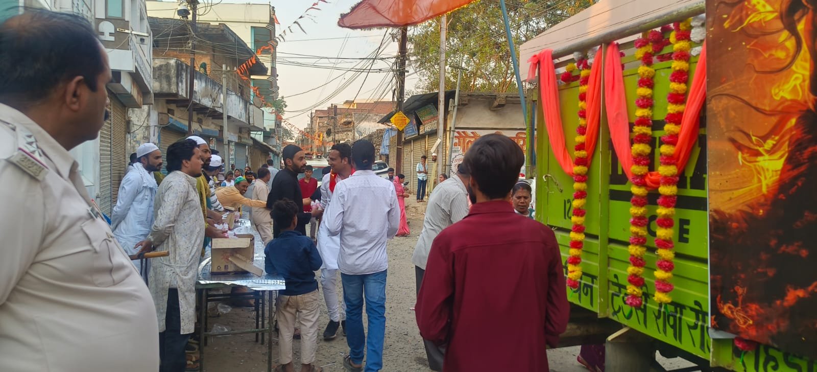 शहडोल में गंगा-जमुनी तहजीब की मिसाल, पुलिस की सूझबूझ से शांतिपूर्ण रहा आयोजन