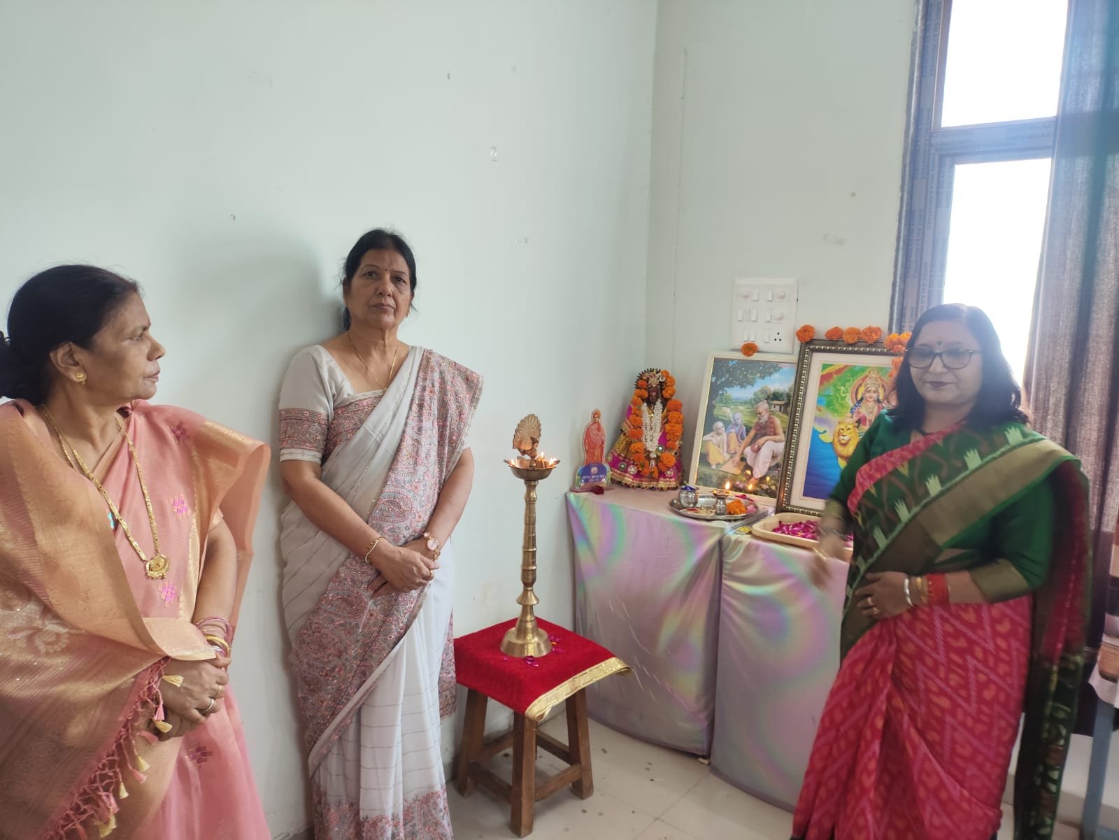 महर्षि सांदीपनि गुरु पर्व पर गुरु-शिष्य परंपरा का हुआ स्मरण कन्या महाविद्यालय में भारतीय ज्ञान परंपरा प्रकोष्ठ के तहत गरिमामय आयोजन, छात्राओं को दिए संस्कार और नैतिक मूल्यों के संदेश
