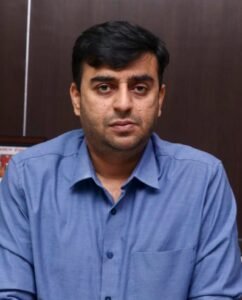 सेवा में देरी पर कलेक्टर का सख्त एक्शन: 14 अधिकारियों पर 9,500 का अर्थदंड, CMO शहडोल पर 2 हजार रुपये की कार्रवाई