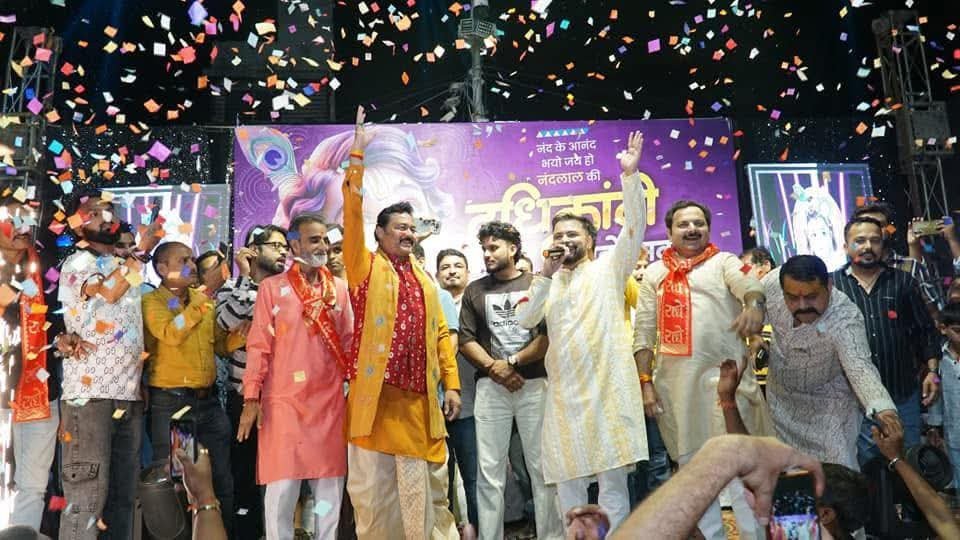 सुभाष चौक में 40 फीट ऊंची मटकी, 51 हजार की इनामी दही हांडी पर टिकीं निगाहें श्रीकृष्ण जन्माष्टमी पर सजेगा भव्य दधिकांधो महोत्सव, मथुरा के कलाकारों की प्रस्तुतियां और आर्केस्ट्रा बढ़ाएंगे उत्सव का रंग,सुभाष चौक में संजय पाठक की मौजूदगी में होगा दही हांडी का रोमांच